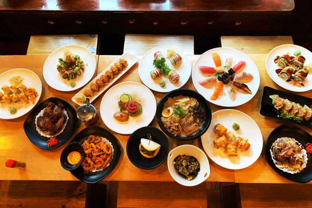 rw-to-go_yama-ramen_1d27d223-5056-a36f-23574648cba5012d-1d27cf225056a36_1d27d279-5056-a36f-235d466a5b2af34f